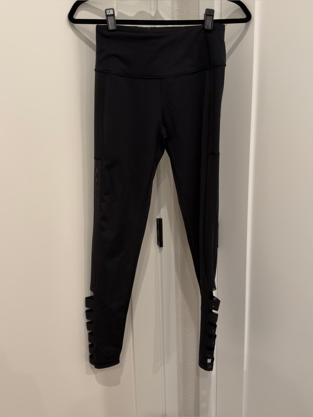 Victoria’s Secret Knockout Legging